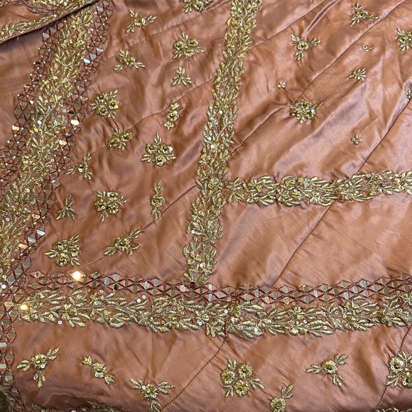 NEW Embroidered Pink Zuria Dor inspired dress - Picture 9 of 13